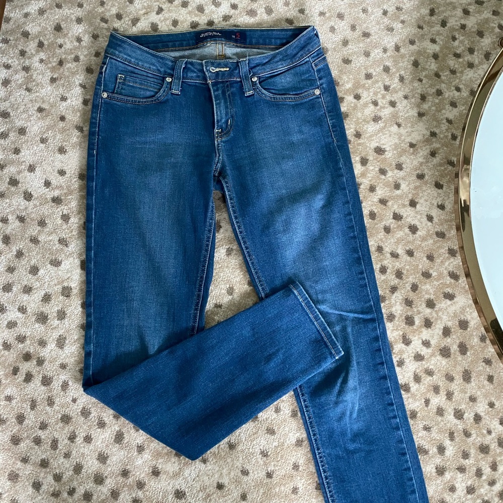 Just USA jeans 👖 perfect fit ! Size 5